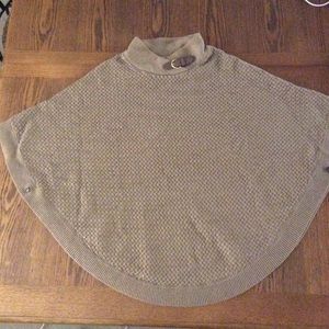 BANANA REPUBLIC BASKETWEAVE SWEATER PONCHO